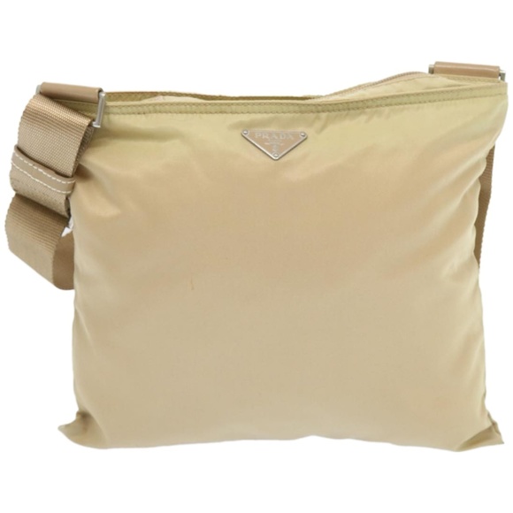 PRADA Shoulder Bag Nylon Beige Auth 66591 - Picture 13 of 16